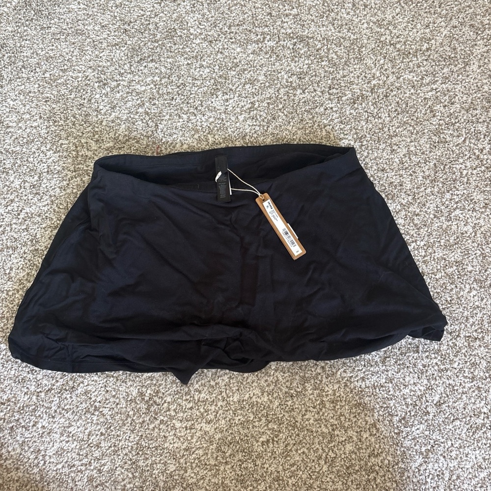 Black Skims Skort